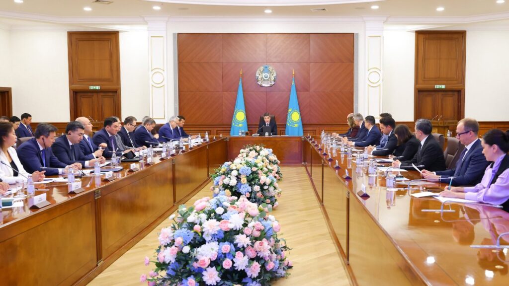 Инвесторлармен ынтымақтастық дамудың жаңа кезеңіне қадам басады